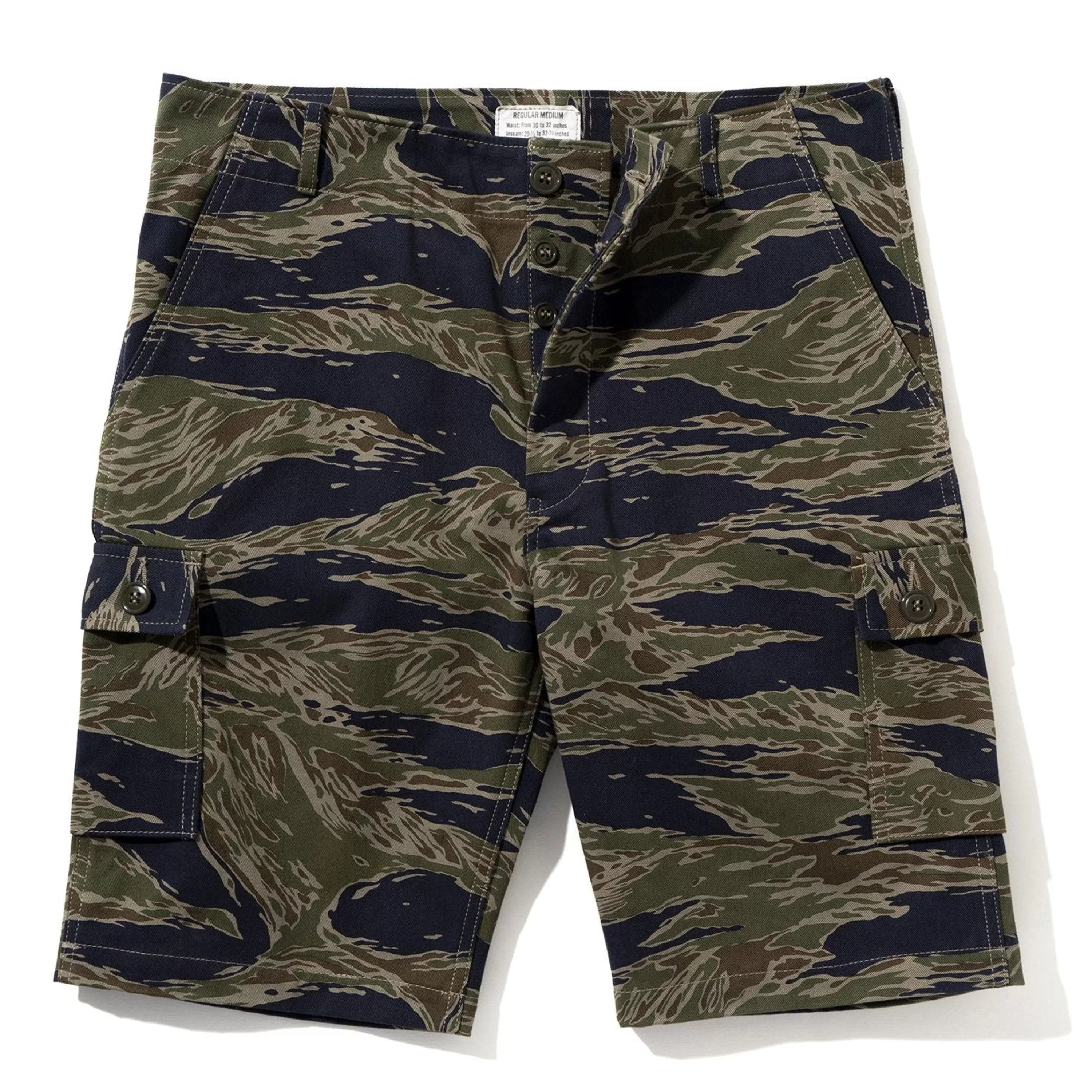 The Real McCoy's Tiger Camouflage Shorts / Tadpole Green Hot